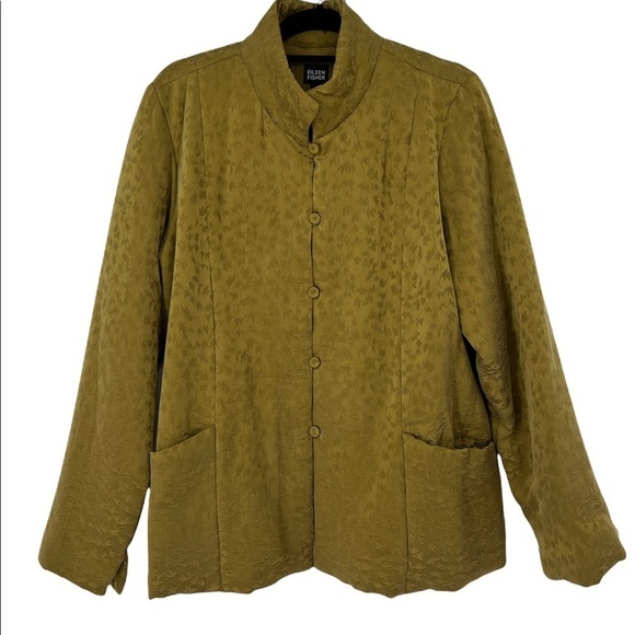 NWT’S Eileen Fisher padded leaf dappled silk charmeuse jacket textured silk L